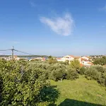 Appartamento Amazing In Barbat With Swimming Pool *